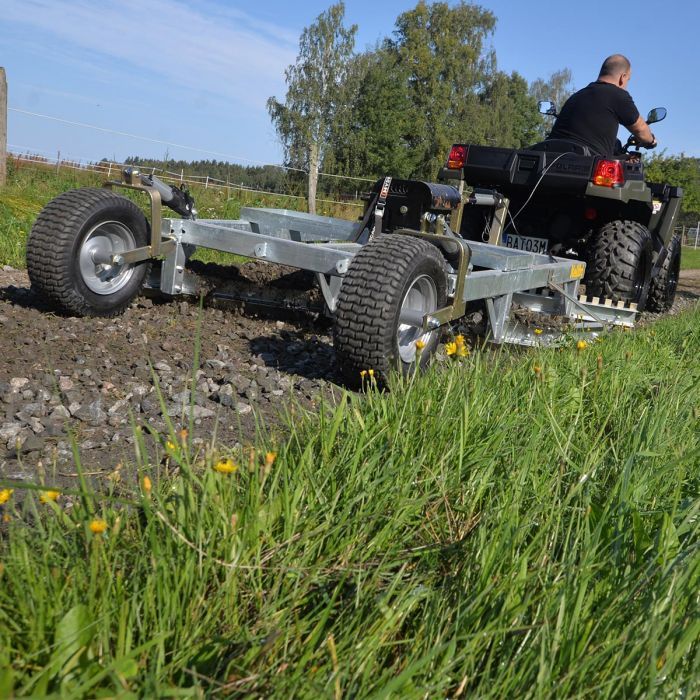 Kellfri Elektrisk høj- og sænkbar vejhøvl 160cm